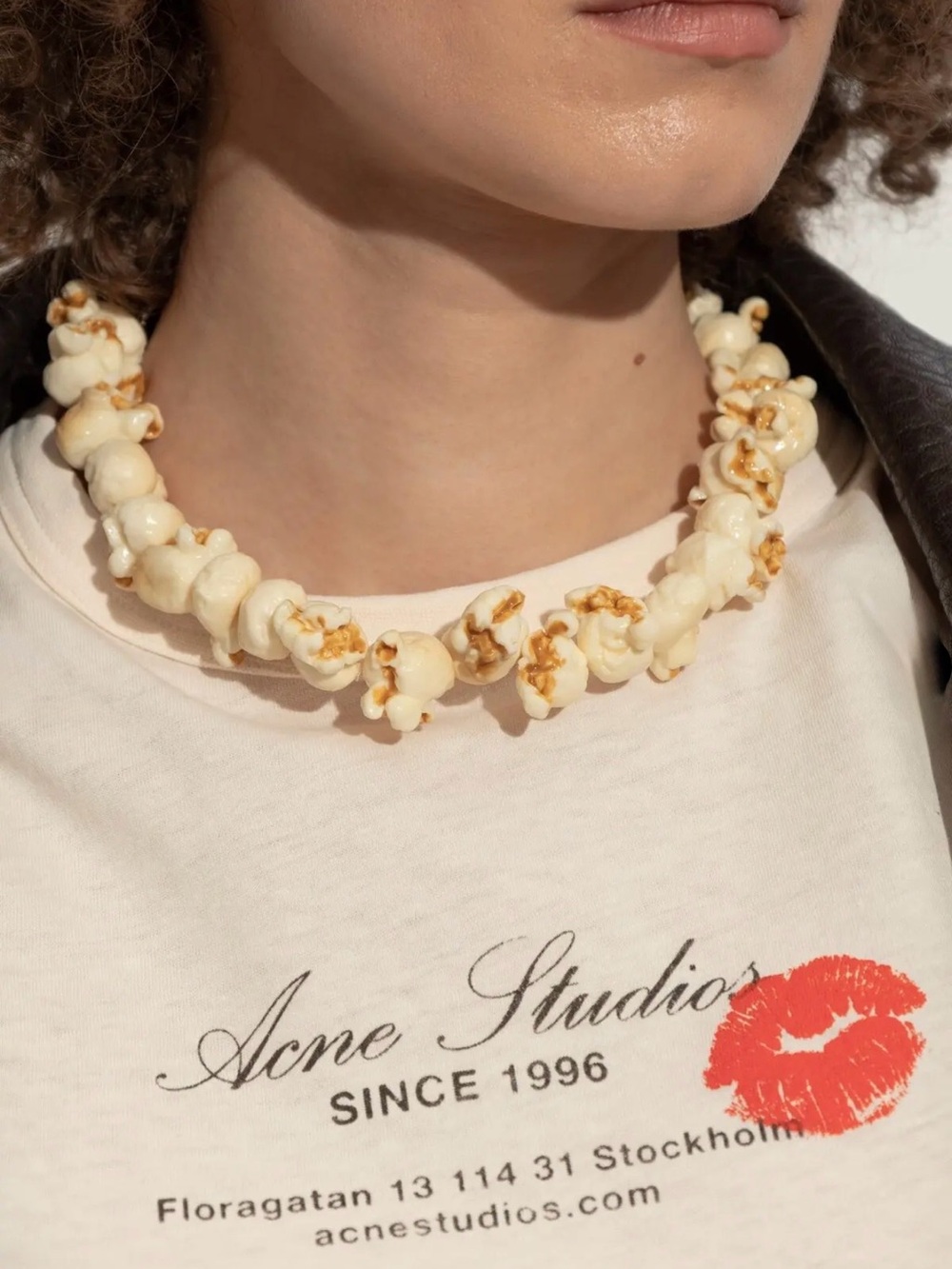 Acne Cream and Tan Popcorn-Style Bead Necklace